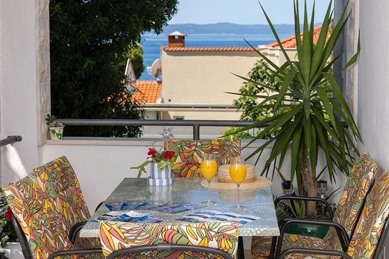 Apartments Irena Tučepi Zewnętrze zdjęcie