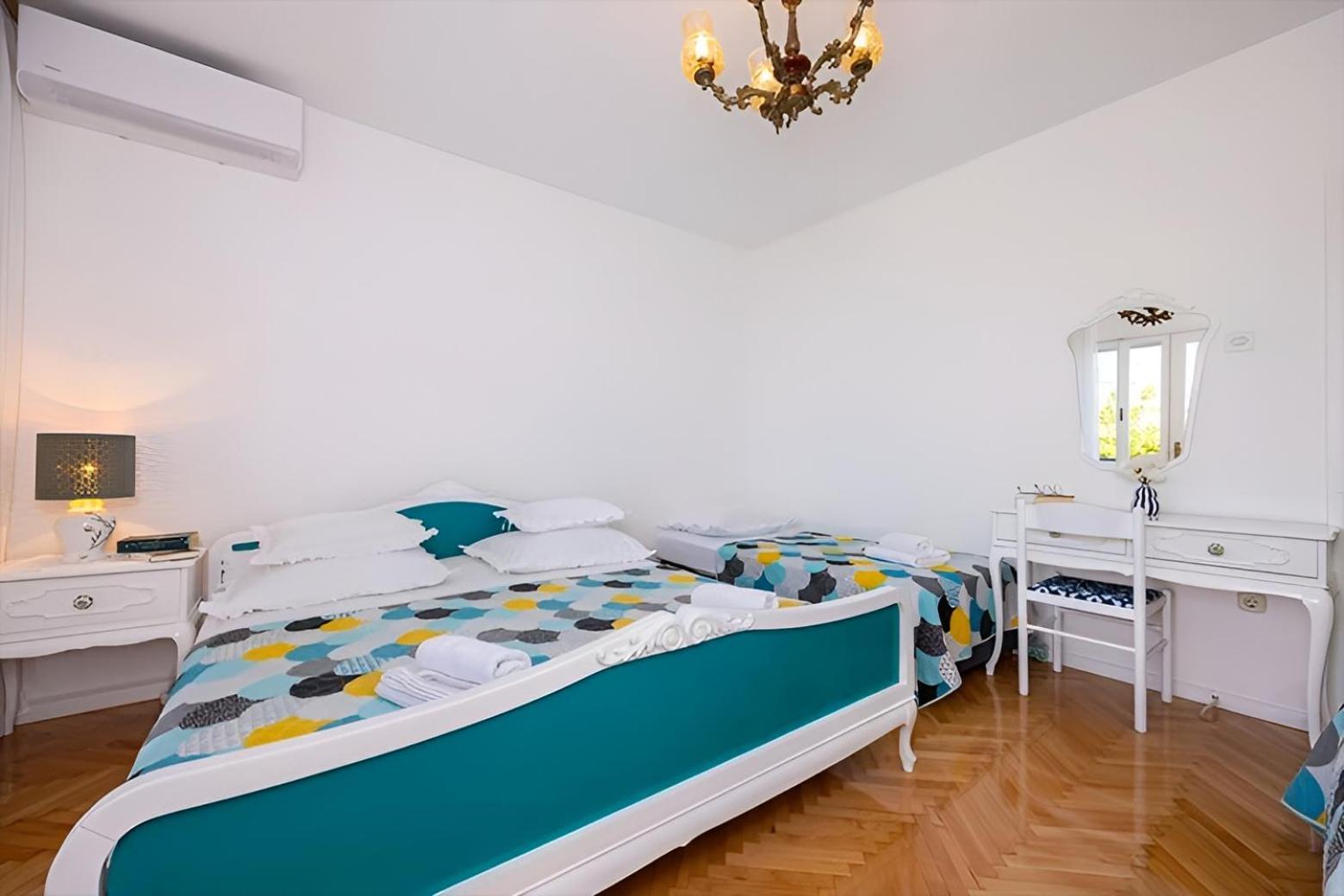 Apartments Irena Tučepi Zewnętrze zdjęcie