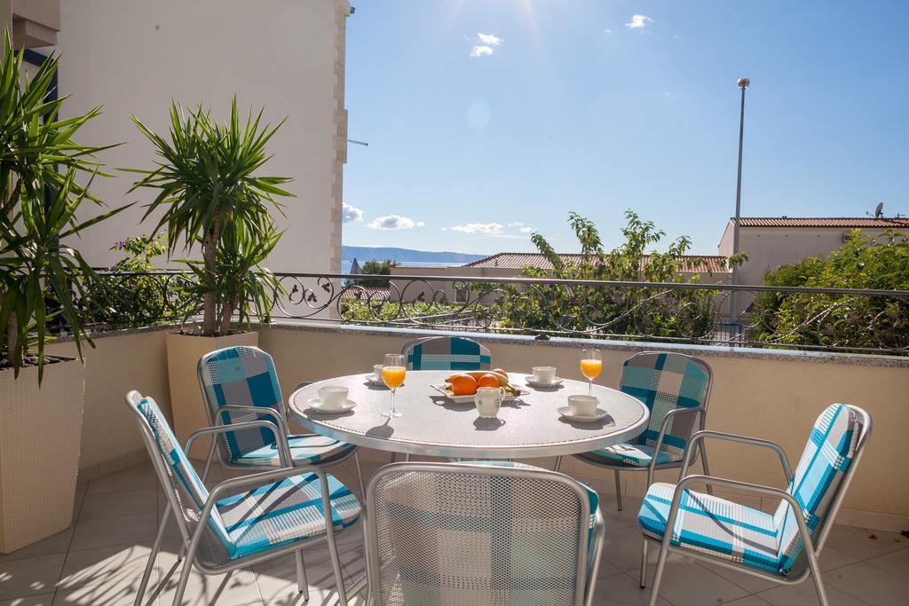 Apartments Irena Tučepi Zewnętrze zdjęcie