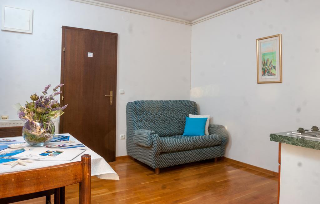 Apartments Irena Tučepi Zewnętrze zdjęcie